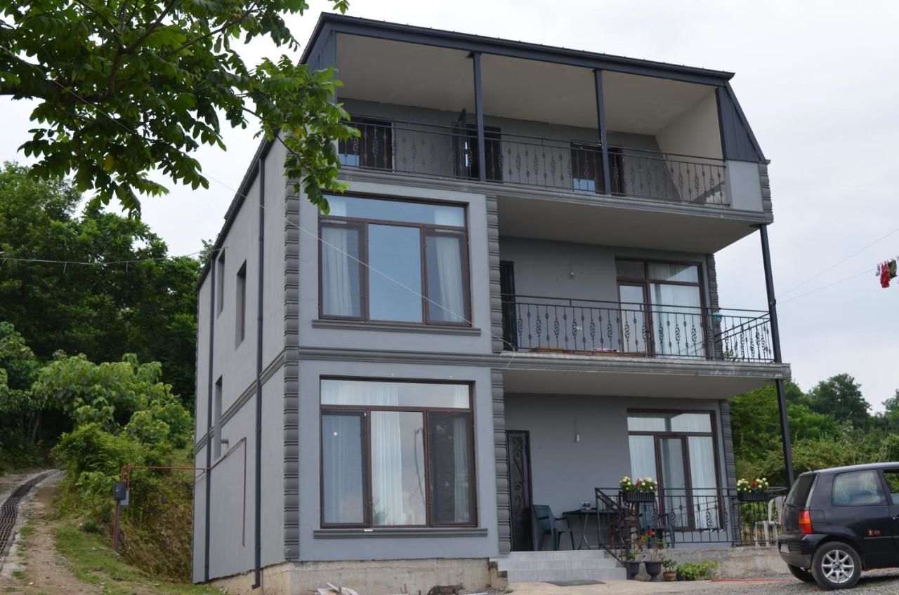 Гостевой дом House with Sea and City View Батуми