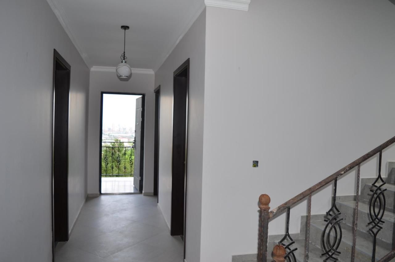 Гостевой дом House with Sea and City View Батуми-17