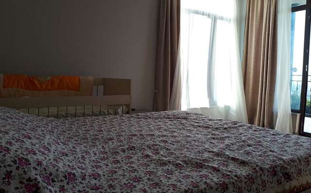 Гостевой дом House with Sea and City View Батуми-10
